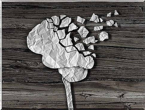 Brain of broken paper symbolizes how brain damage changes the person